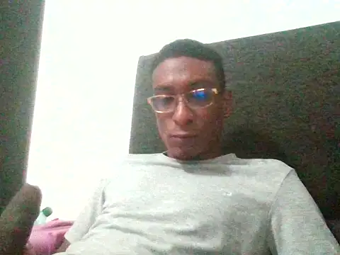 Snapshot of smokepurpxxx chatting on 1, 7, 2026 smokepurpxxx online show from 1, 7, 2026