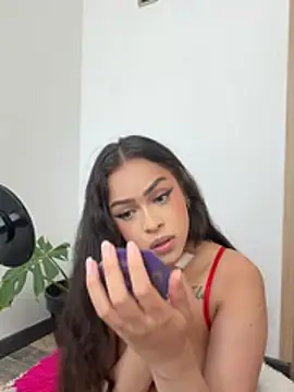 MilaHank online show from 7, 7, 2026
