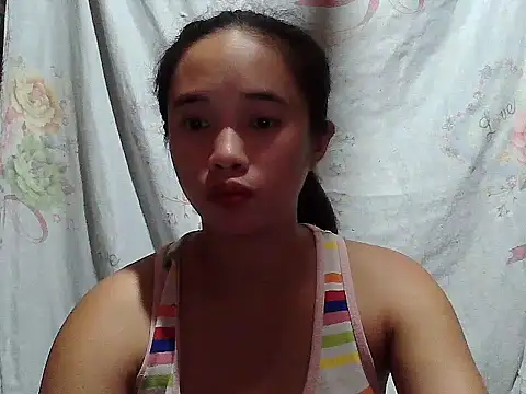 Snapshot of sophie_193 chatting on 12, 7, 2026 sophie 193 online show from 12, 7, 2026