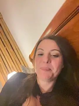 Snapshot of MylaXSecret chatting on 20, 6, 2026 MylaXSecret online show from 20, 6, 2026