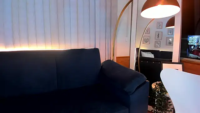 Snapshot of mila__vega chatting on 31, 7, 2026 mila vega online show from 31, 7, 2026