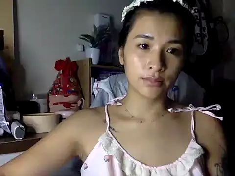 Snapshot of LavitaCen chatting on 18, 6, 2026 LavitaCen online show from 18, 6, 2026