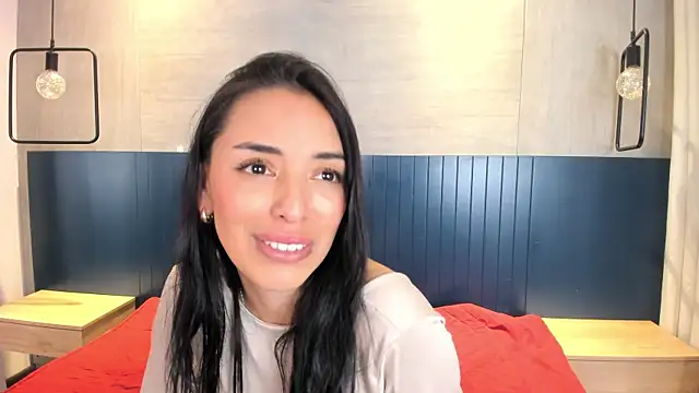 Snapshot of Violeta_Harlow chatting on 6, 7, 2026 Violeta Harlow online show from 6, 7, 2026