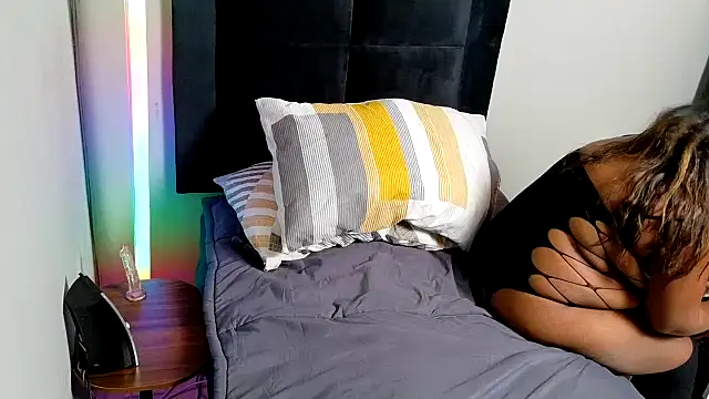 SpicedDove online show from 18, 7, 2026