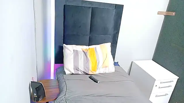 SpicedDove online show from 30, 7, 2026
