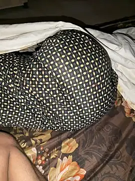 Bold couple desi online show from 24, 6, 2026