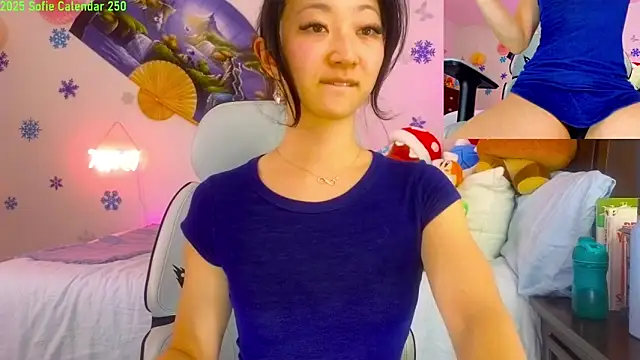 MySweetSofie online show from 4, 2, 2025