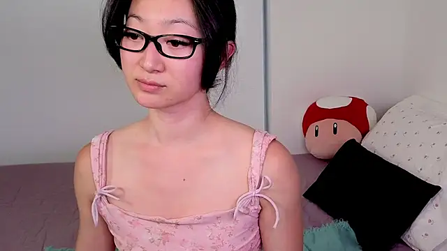 MySweetSofie online show from 10, 4, 2026