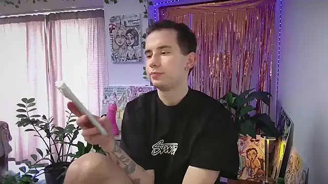 Snapshot of Moon_boyy chatting on 20, 6, 2026 Moon boyy online show from 20, 6, 2026