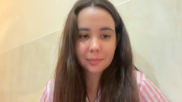 Snapshot of Rionetta chatting on 2, 7, 2026 Rionetta online show from 2, 7, 2026