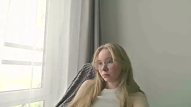 Vinelly online show from 28, 6, 2026