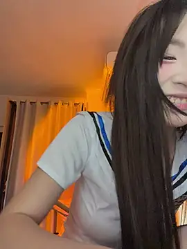 Uugirl00 online show from 15, 7, 2026