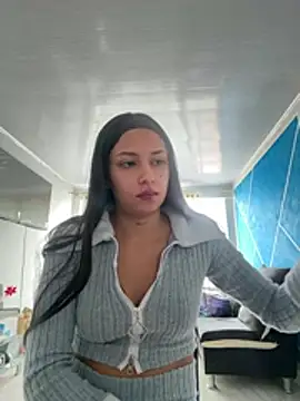 Snapshot of LilacNoir chatting on 29, 6, 2026 LilacNoir online show from 29, 6, 2026