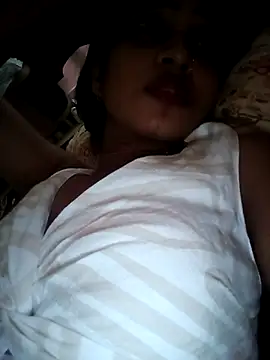 Snapshot of avii5 chatting on 24, 7, 2026 avii5 online show from 24, 7, 2026