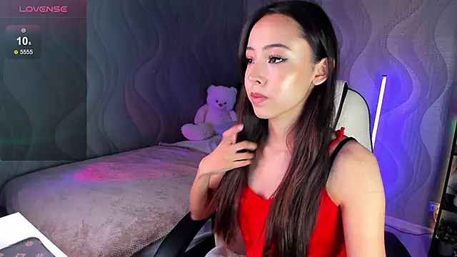 Snapshot of PlayfulPout chatting on 2, 7, 2026 PlayfulPout online show from 2, 7, 2026