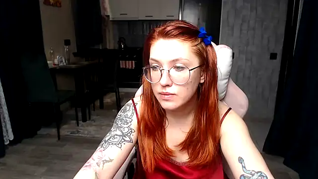 Reginasmilee online show from 14, 3, 2026