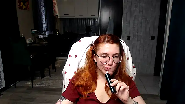 Reginasmilee online show from 27, 3, 2026