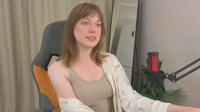 Luci XO online show from 28, 6, 2026