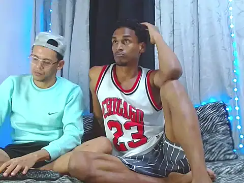 SMOOTHIEBOYS online show from 25, 6, 2026
