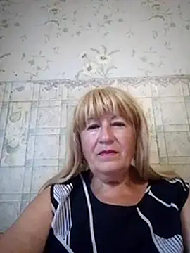 Snapshot of EmmaSwan555 chatting on 14, 7, 2026 EmmaSwan555 online show from 14, 7, 2026