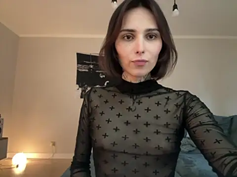 VivianGlow online show from 29, 6, 2026