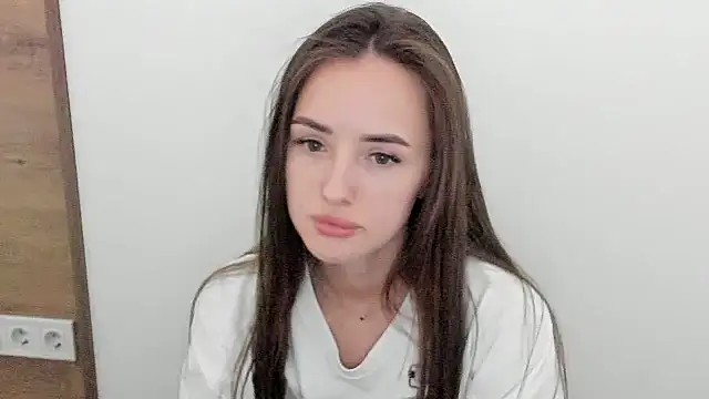MiaMoll77 online show from 27, 6, 2026