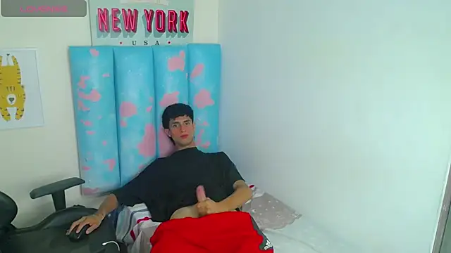 AUSTIN BOYY online show from 3, 7, 2026