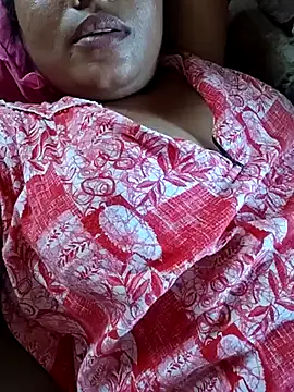 Snapshot of Strip-girl chatting on 4, 7, 2026 Strip-girl online show from 4, 7, 2026