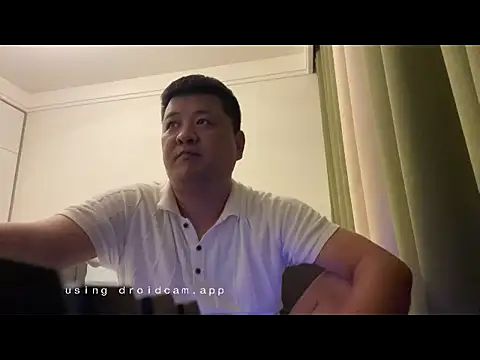 Snapshot of zhang1118 chatting on 5, 7, 2026 zhang1118 online show from 5, 7, 2026
