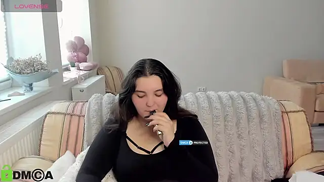 MonikaMooon online show from 1, 7, 2026