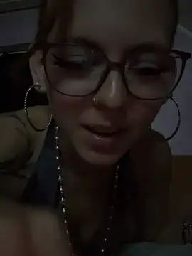 Snapshot of Alina-420 chatting on 30, 6, 2026 Alina-420 online show from 30, 6, 2026