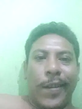 Snapshot of Honeyboy2026 chatting on 21, 7, 2026 Honeyboy2026 online show from 21, 7, 2026