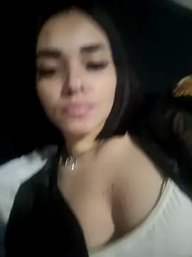 FabyNovinha online show from 15, 7, 2026