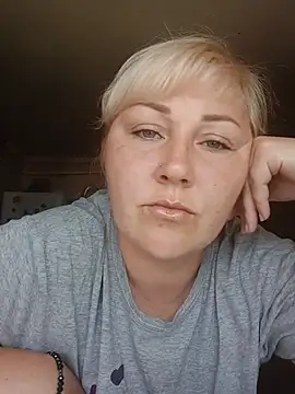 Snapshot of Silen-mi chatting on 6, 7, 2026 Silen-mi online show from 6, 7, 2026