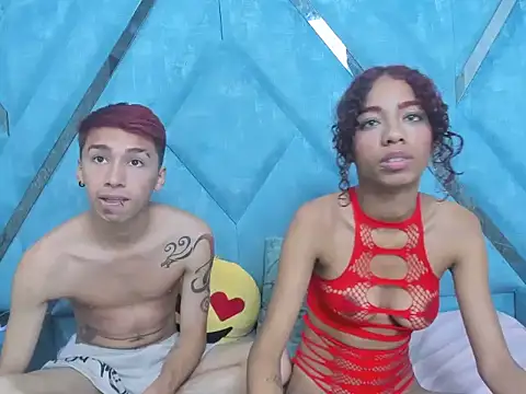 Snapshot of LexxyAndAres chatting on 6, 7, 2026 LexxyAndAres online show from 6, 7, 2026