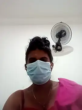 Snapshot of dimopussy chatting on 7, 7, 2026 dimopussy online show from 7, 7, 2026