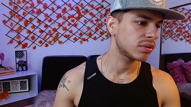 Snapshot of _Juan023_ chatting on 7, 7, 2026 Juan023 online show from 7, 7, 2026