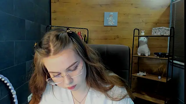Snapshot of KellyyPalmer chatting on 16, 7, 2026 KellyyPalmer online show from 16, 7, 2026