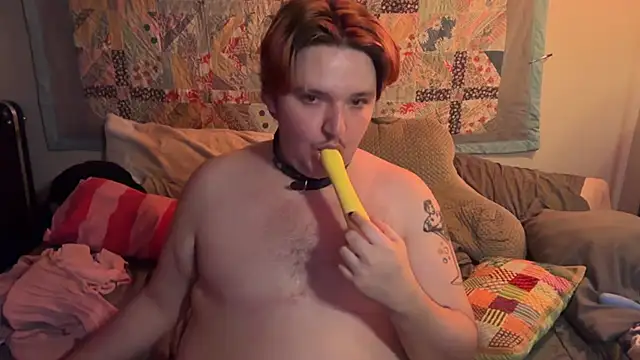 Snapshot of cuntboyKit chatting on 3, 7, 2026 cuntboyKit online show from 3, 7, 2026