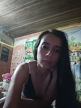 Snapshot of Paola_Diamond chatting on 5, 7, 2026 Paola Diamond online show from 5, 7, 2026