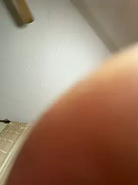 Snapshot of yellowGiirl chatting on 1, 8, 2026 yellowGiirl online show from 1, 8, 2026