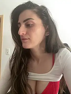 OliviaBaby2- online show from 9, 7, 2026