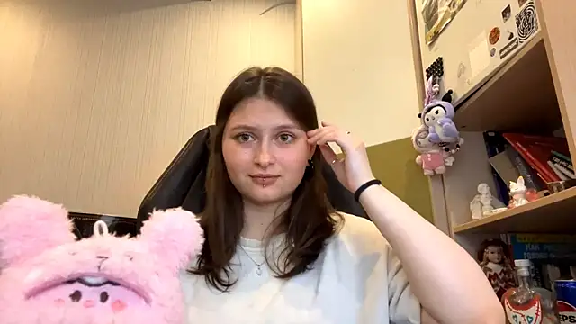 Snapshot of MnemonicSimplism chatting on 5, 7, 2026 MnemonicSimplism online show from 5, 7, 2026