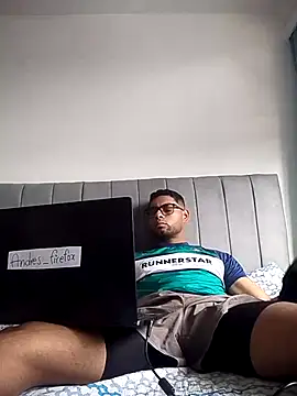 Snapshot of Andres_firefox chatting on 5, 7, 2026 Andres firefox online show from 5, 7, 2026
