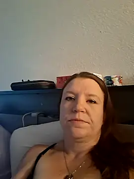 Snapshot of 420Gal7597 chatting on 13, 7, 2026 420Gal7597 online show from 13, 7, 2026