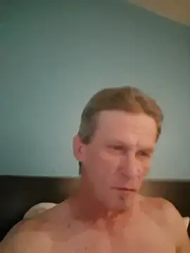 Snapshot of 420Gal7597 chatting on 3, 8, 2026 420Gal7597 online show from 3, 8, 2026