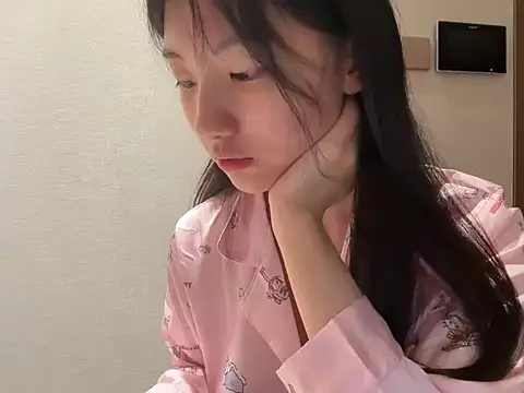 miumikkkki online show from 7, 7, 2026