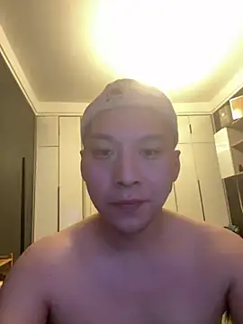 Snapshot of yichen008 chatting on 7, 7, 2026 yichen008 online show from 7, 7, 2026