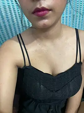 Snapshot of Hye__manvi chatting on 7, 7, 2026 Hye manvi online show from 7, 7, 2026