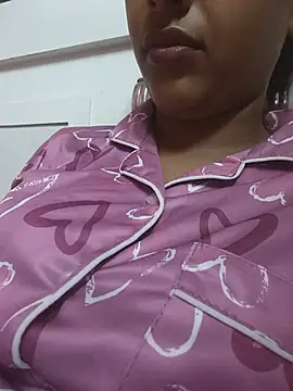 Snapshot of sharmilasingh89 chatting on 9, 7, 2026 sharmilasingh89 online show from 9, 7, 2026